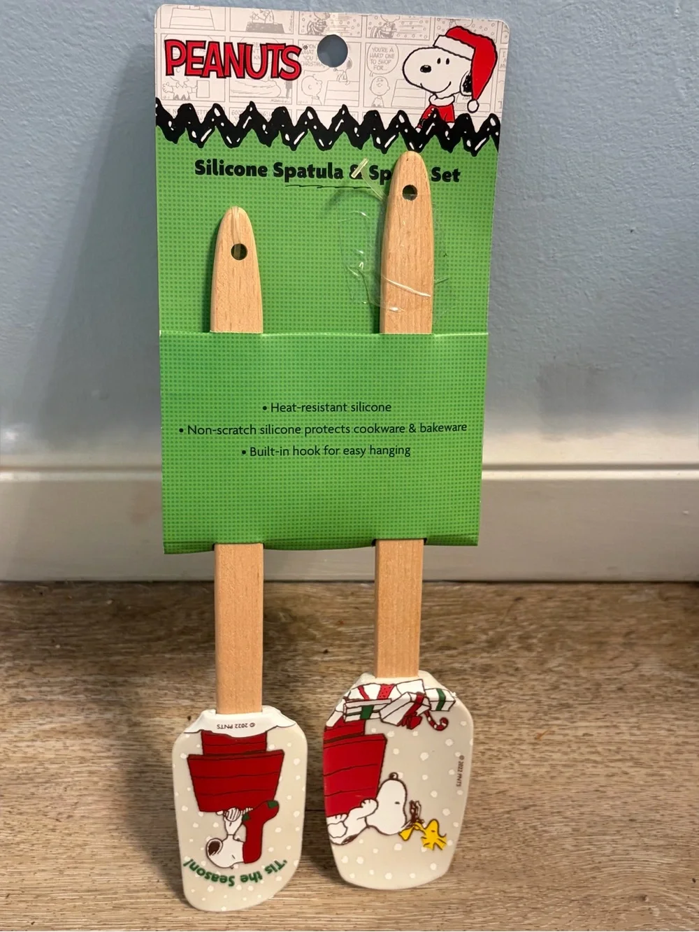 Peanuts Christmas Snoopy Silicone Spatula Set Brand New